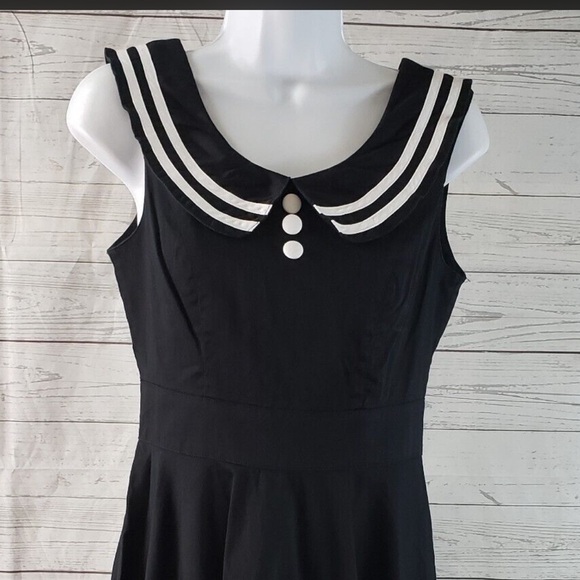 Hell Bunny Vixen Black & White Sailor Mini Dress 🖤 SZ XL

Description - Picture 2 of 5